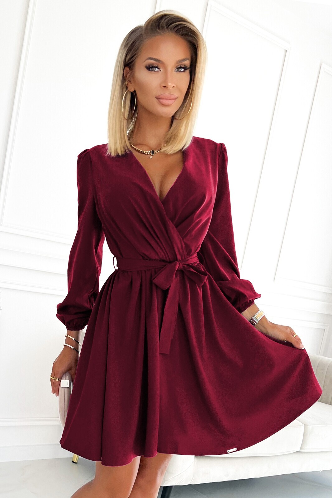 Numoco Bordové krátke šaty Veľkosť: S/M