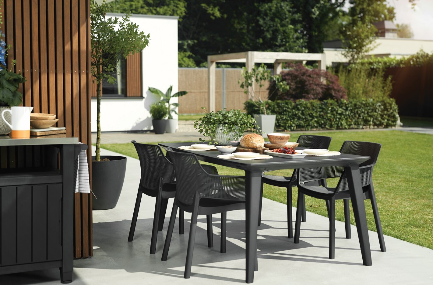 Elvisia Záhradný set DAYANA 4 + 1 | grafit