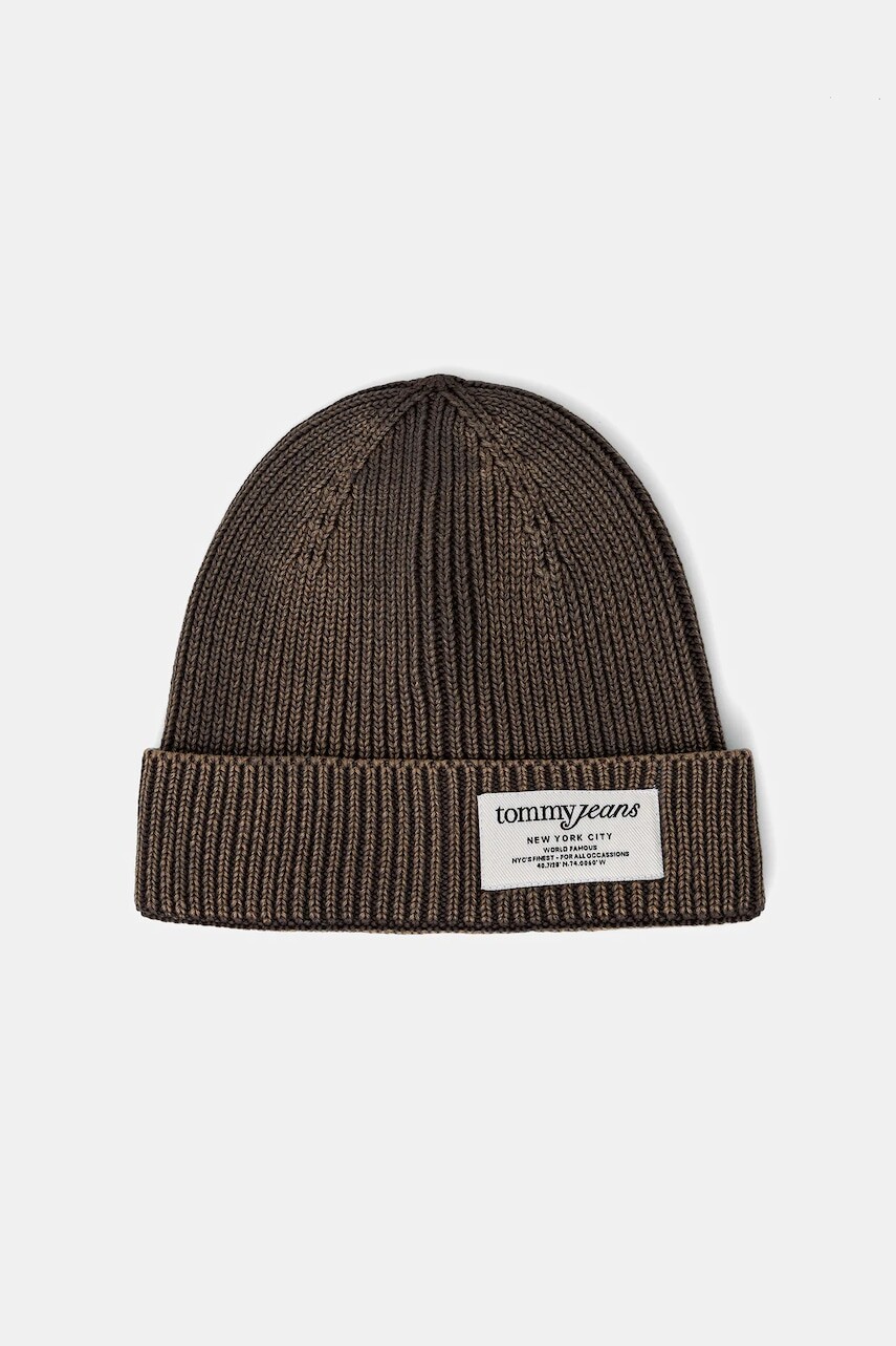 Bavlnená čiapka Tommy Jeans hnedá farba, AM0AM13673