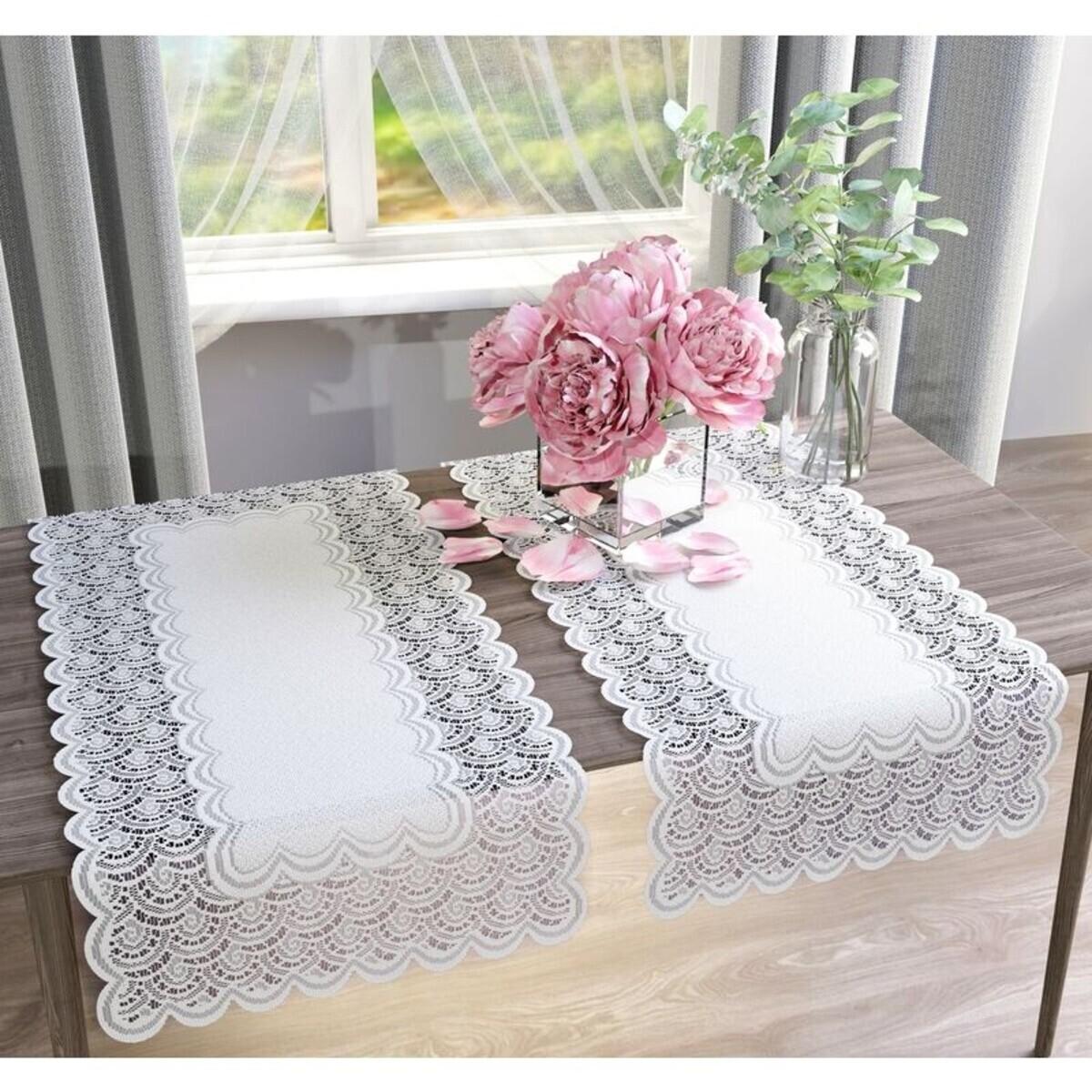 Obrus žakárový, Tadeáš,