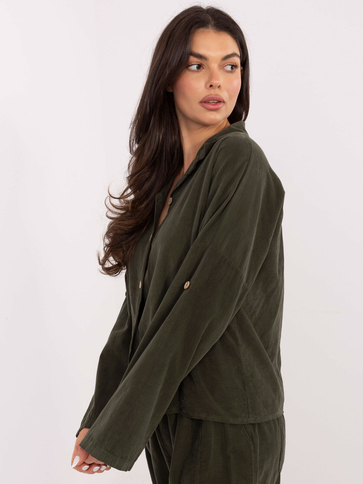 Khaki košeľa s dlhými rukávmi