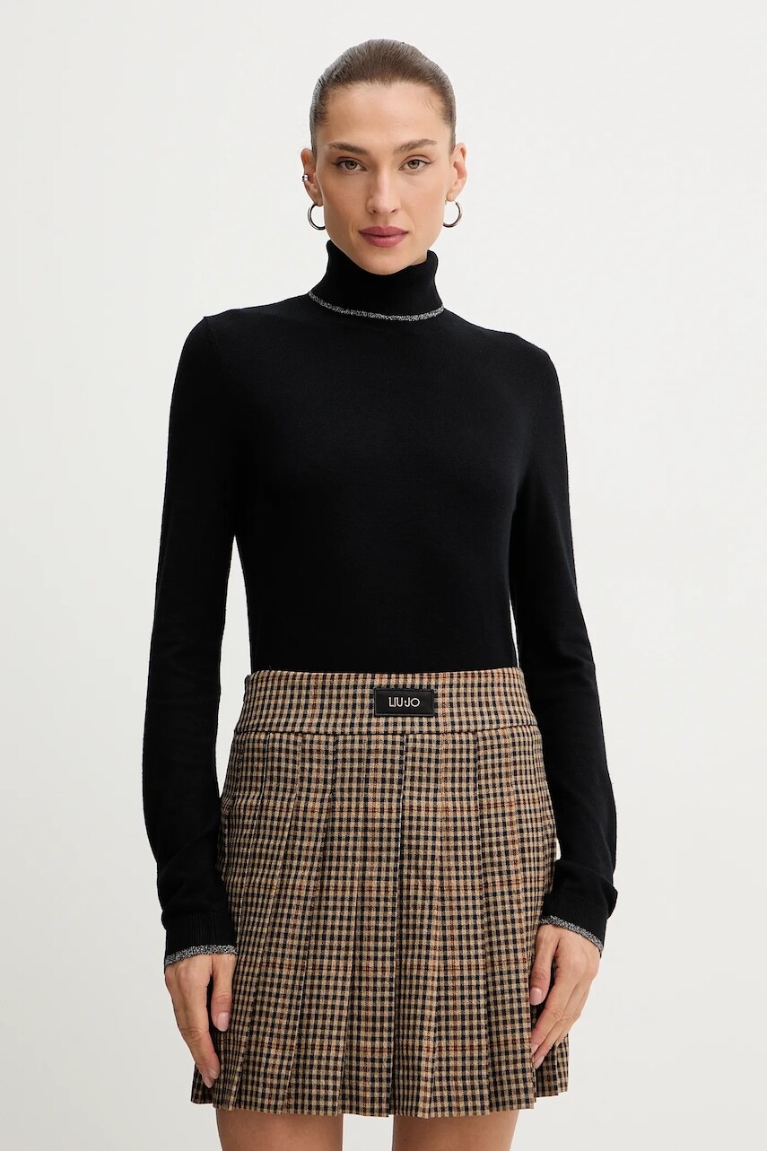 Sveter Liu Jo čierna farba, ľahký, s rolákom, MF5229 MS49I