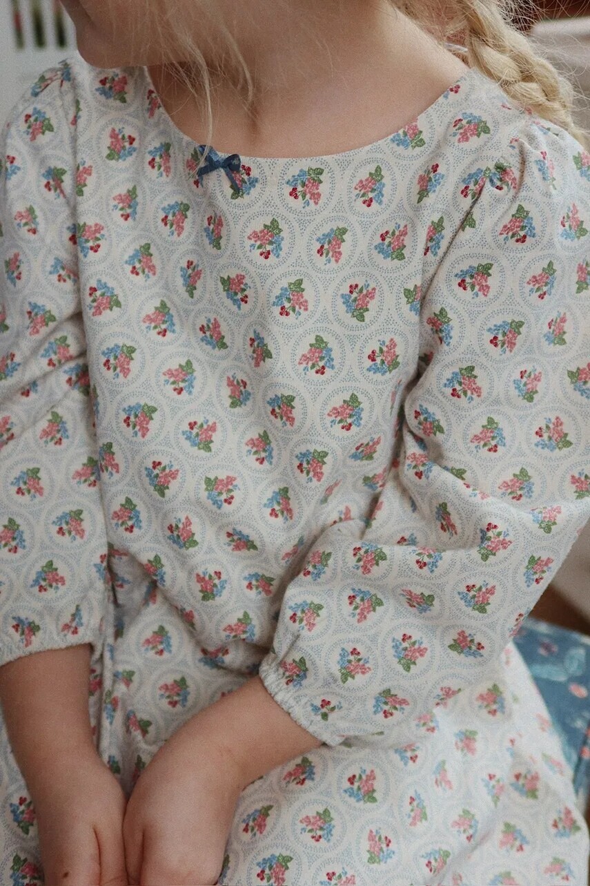 Dievčenské bavlnené šaty Konges Sløjd DREY DRESS GOTS béžová farba, mini, áčkový strih, KS104290