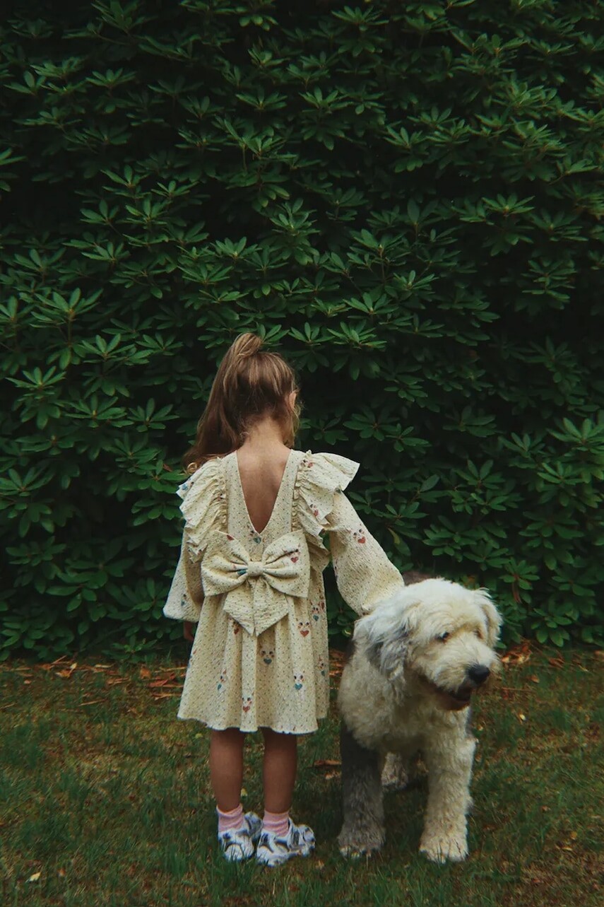 Dievčenské šaty Konges Sløjd ELIN BOW DRESS GOTS béžová farba, maxi, áčkový strih, KS105176