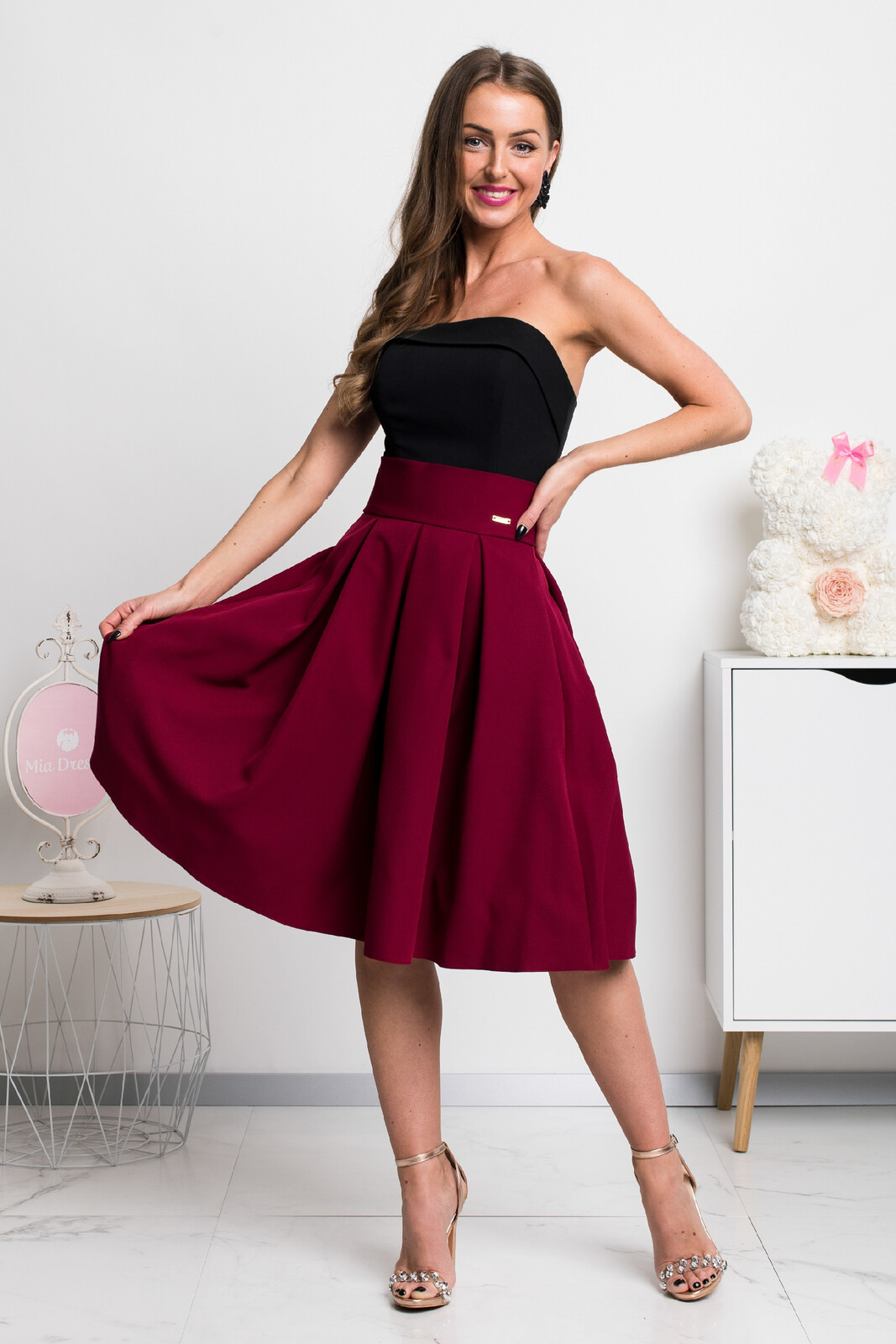 Parisse Bordová áčková krátka sukňa Veľkosť: XS