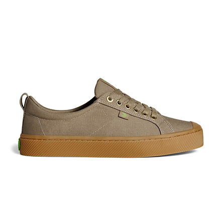 Pánské volnočasové boty Cariuma OCA Low Gum Burnt Sand Canvas Sneaker