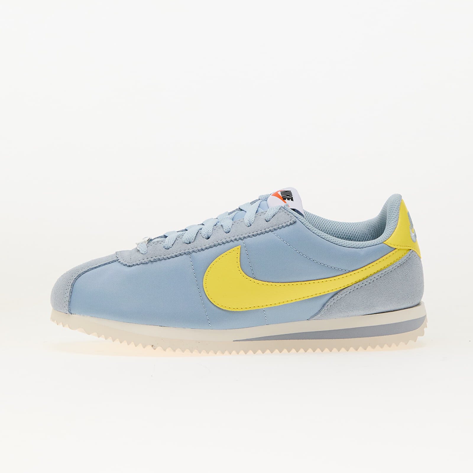 Tenisky Nike W Cortez Textile Lt Armory Blue/ Lightening-Sail EUR 40.5