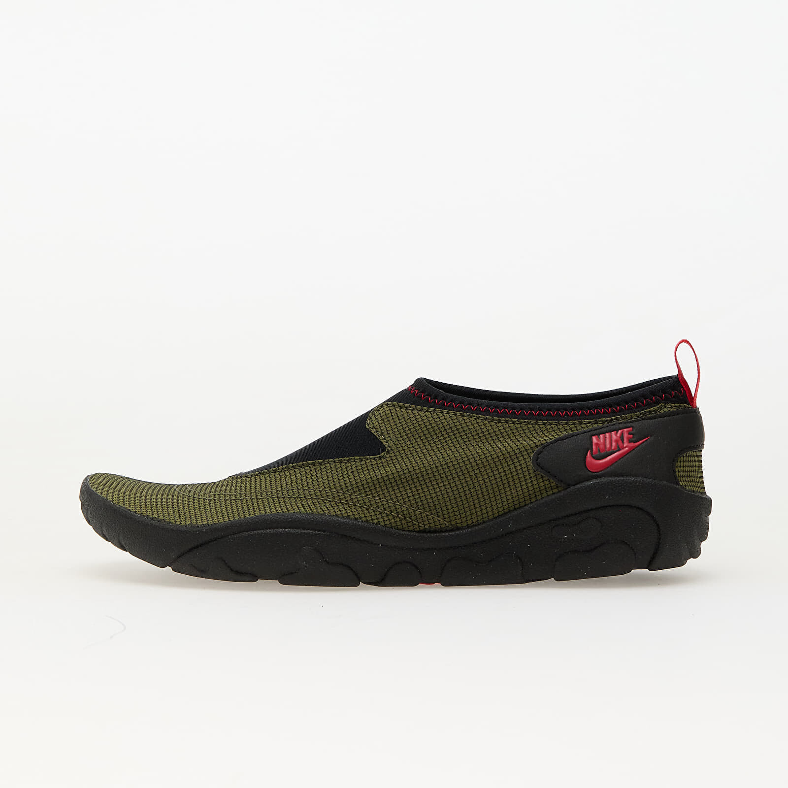 Tenisky Nike Aqua Turf Medium Olive/ University Red-Black EUR 42.5