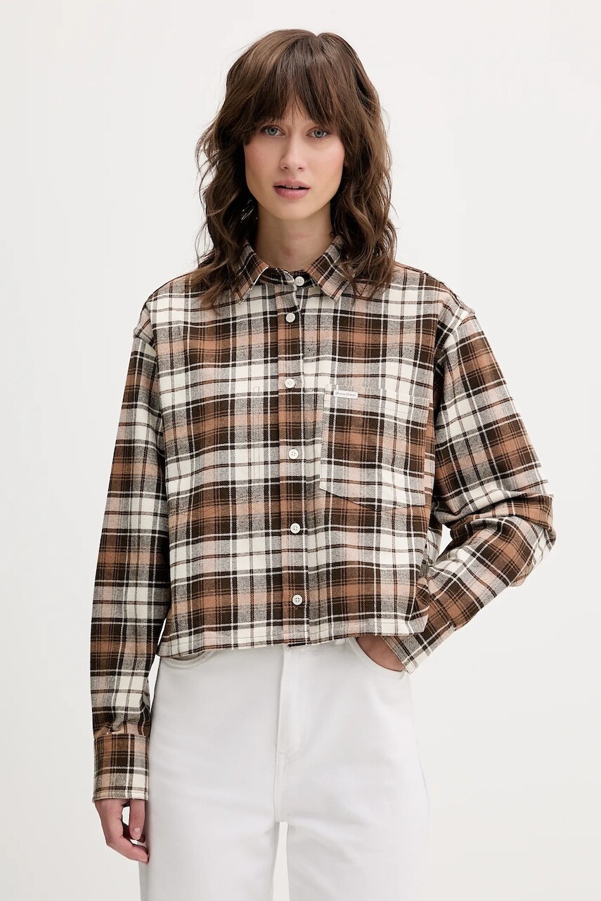 Bavlnená košeľa Guess Jeans hnedá farba, voľný strih, s klasickým golierom, W5BH39 WGMH1