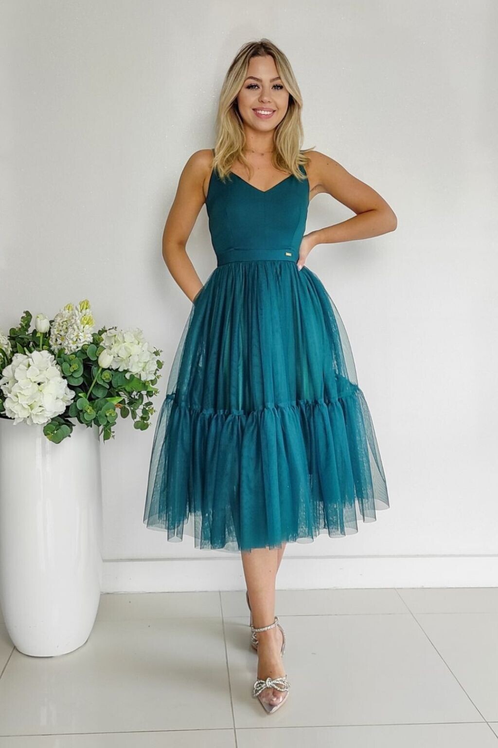 Parisse Poškodený tovar - Smaragdové midi šaty s tylovou sukňou Veľkosť: L