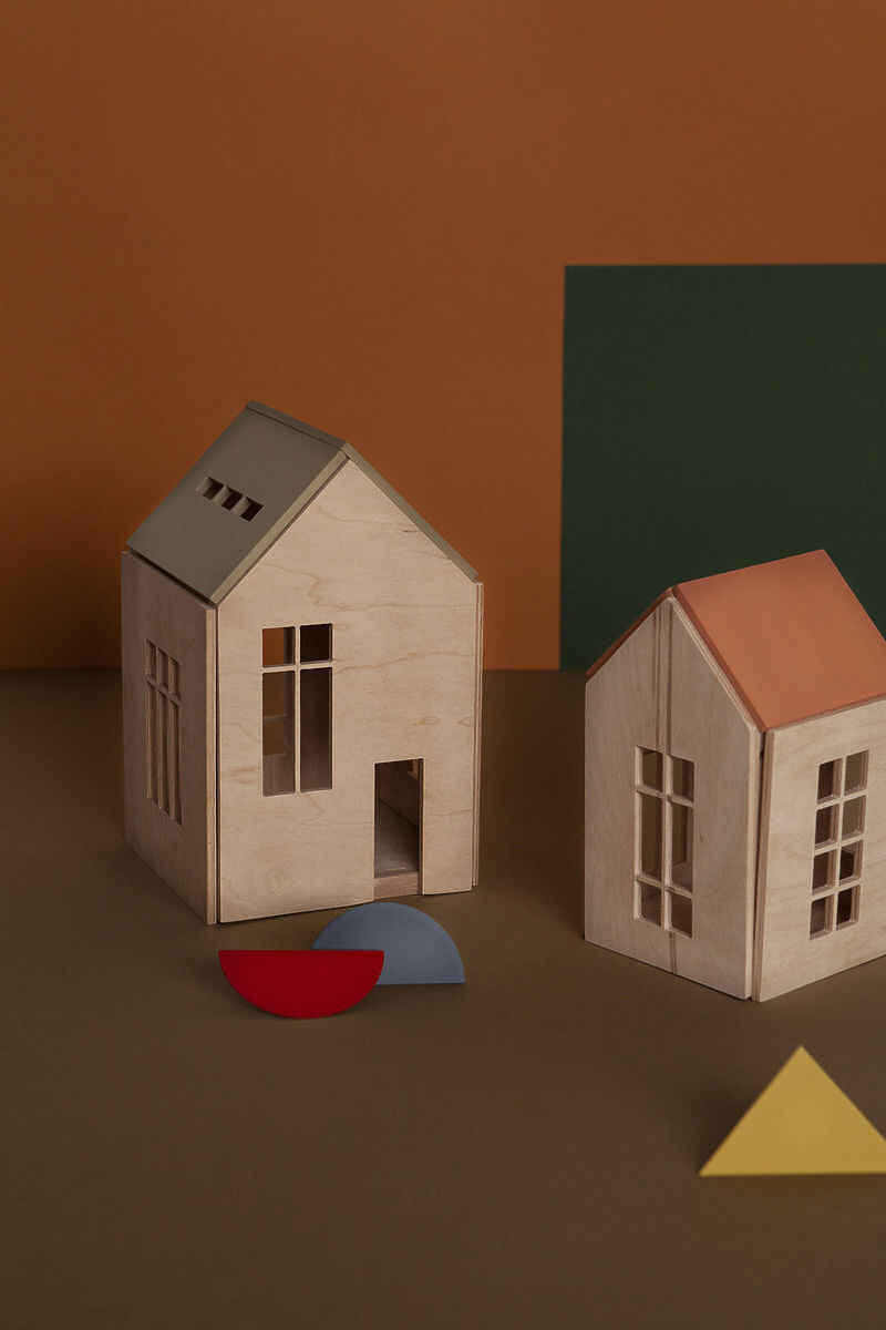 Magnetický Montessori drevený domček - khaki