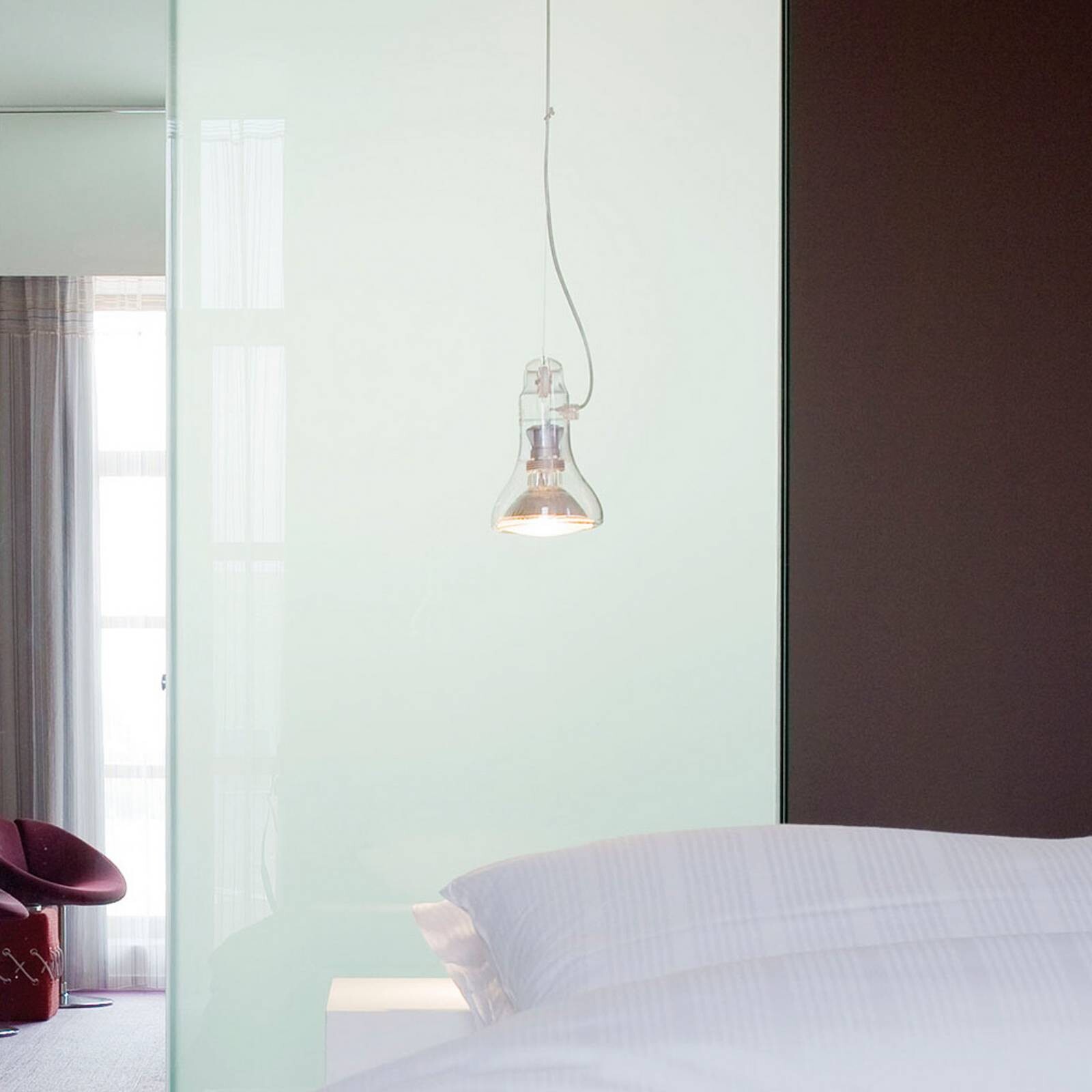 MARSET závesné svietidlo Atlas, 3 000 K, Ø 11 cm, priehľadné