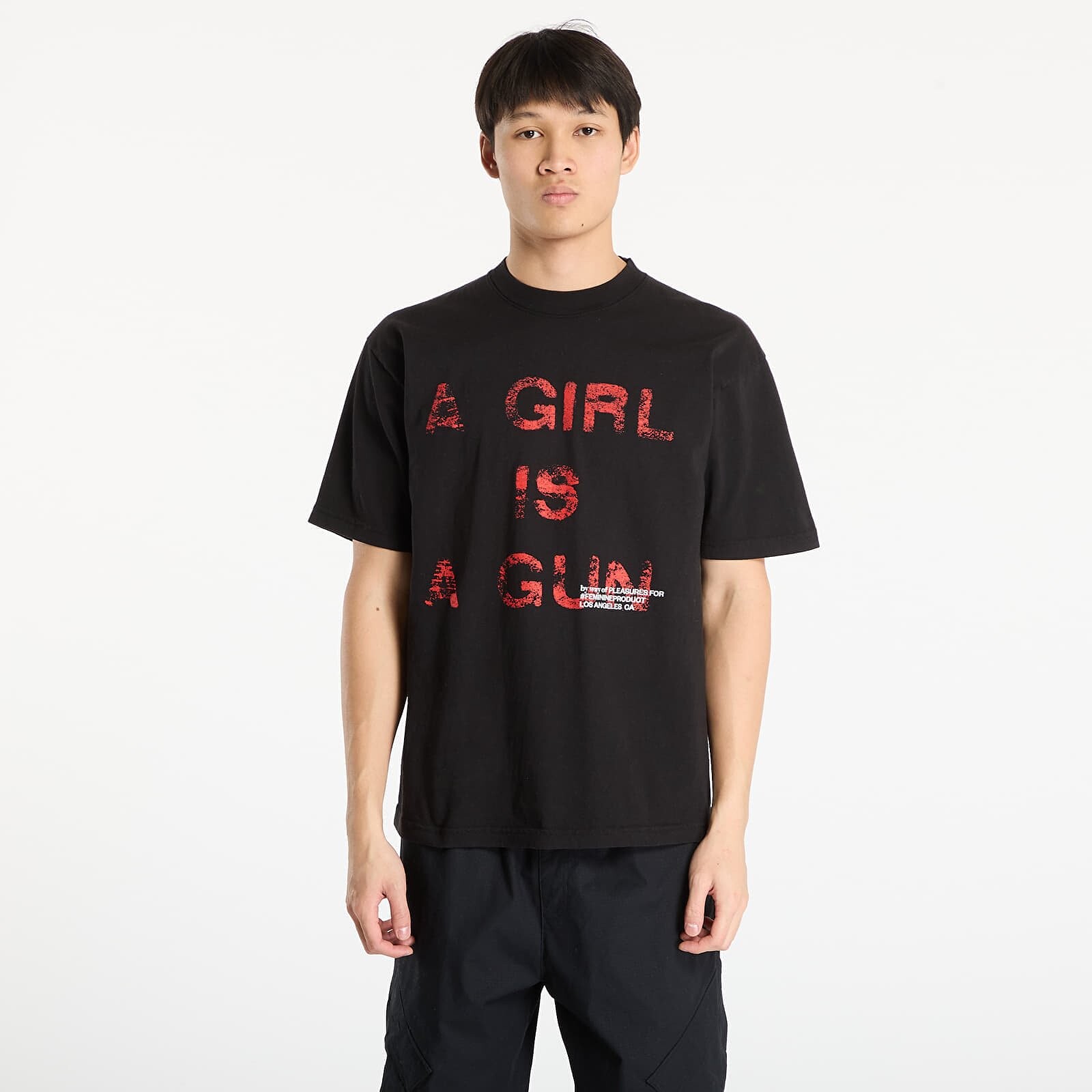 Tričko PLEASURES x FOOTSHOP EXCLUSIVE - G.I.A.G. T-Shirt Black XS