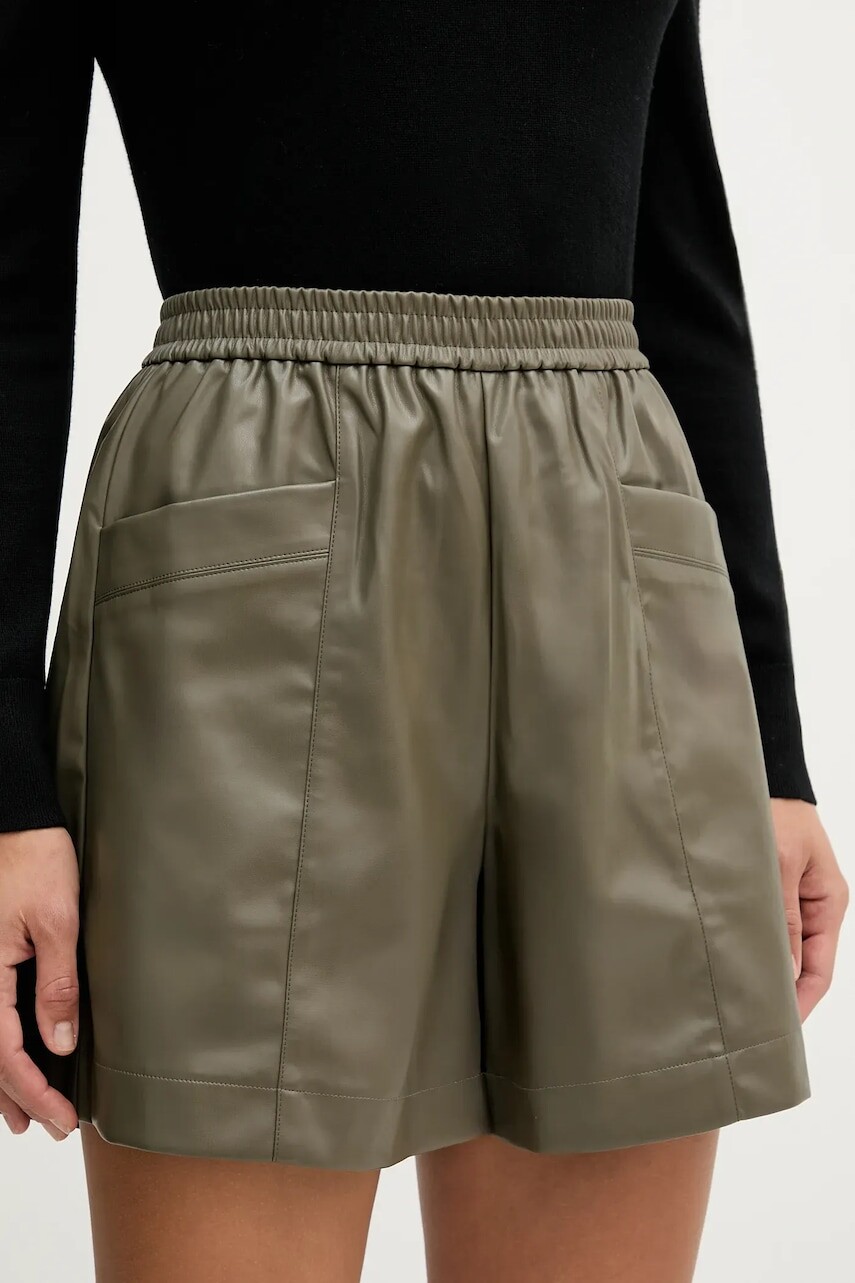 Šortky United Colors of Benetton zelená farba, jednofarebné, vysoký pás, 4M3CD9029