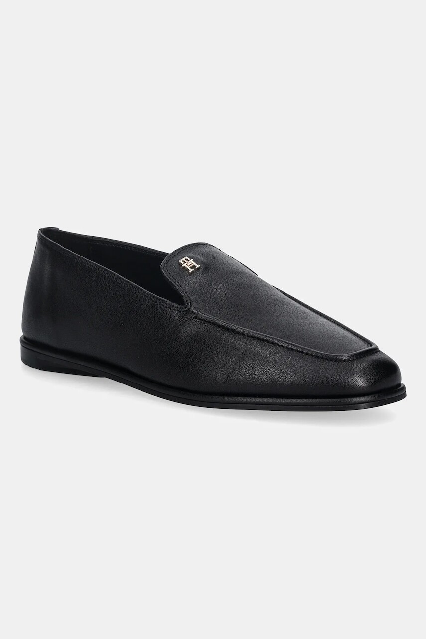 Kožené mokasíny Tommy Hilfiger TH LEATHER LOAFER čierna farba, na plochom podpätku, FW0FW09319