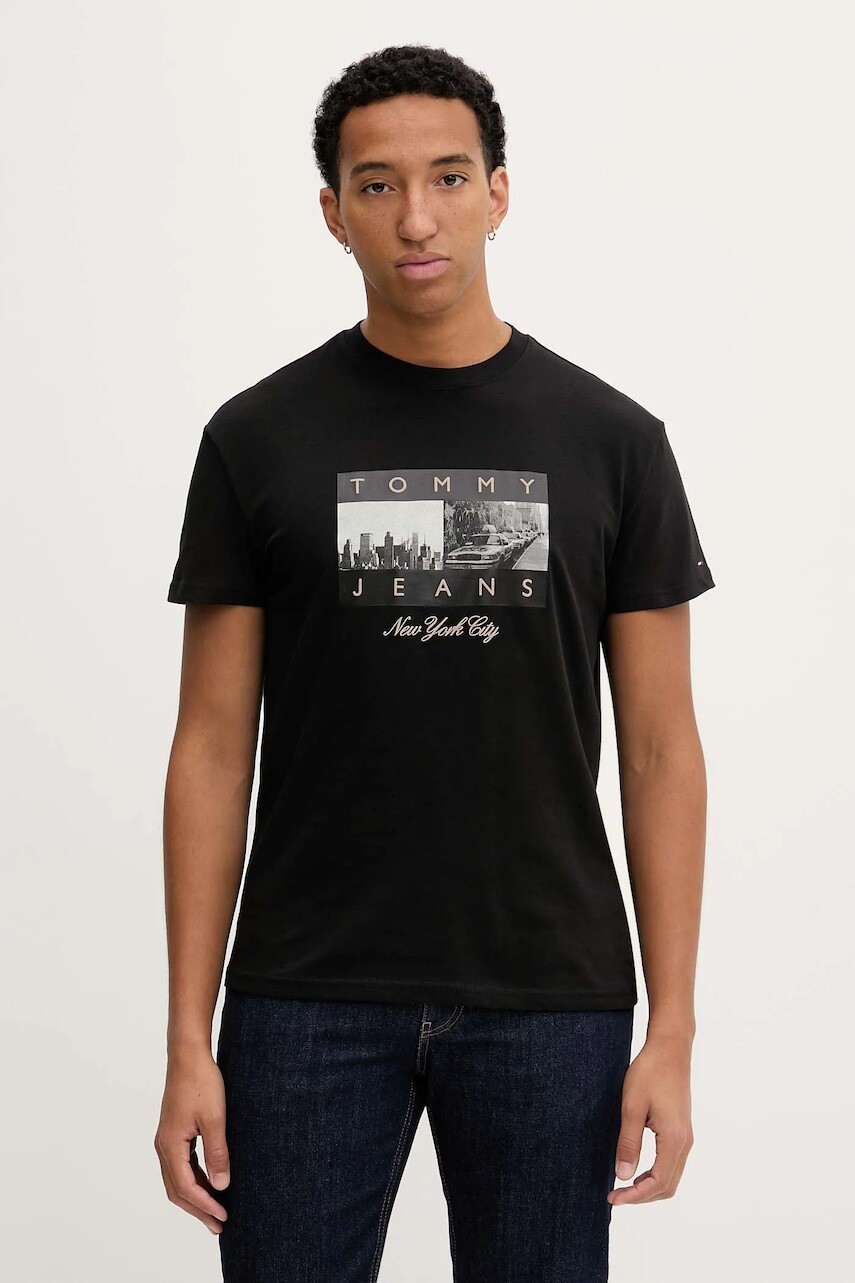 Bavlnené tričko Tommy Jeans pánske, čierna farba, s potlačou, DM0DM22464