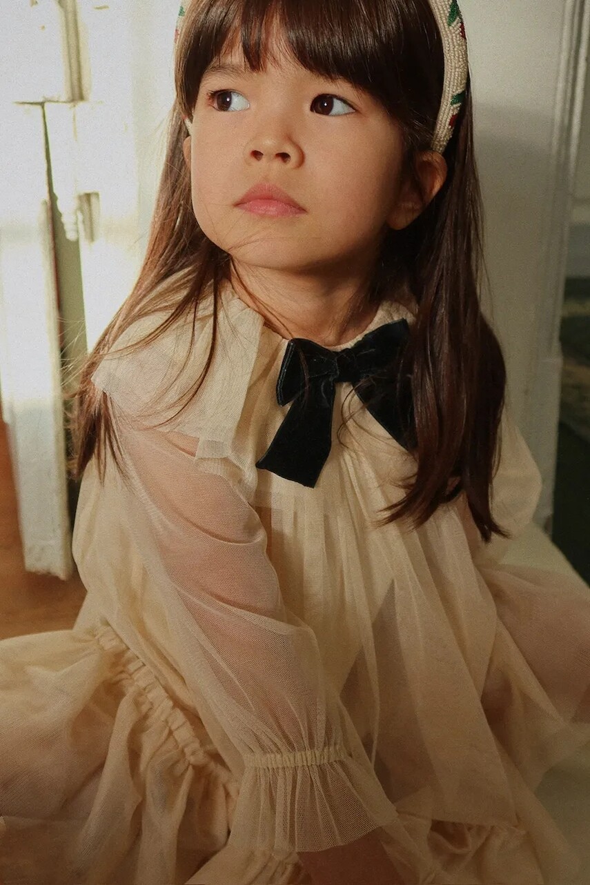 Dievčenské šaty Konges Sløjd BOW DRESS béžová farba, mini, áčkový strih, KS104240