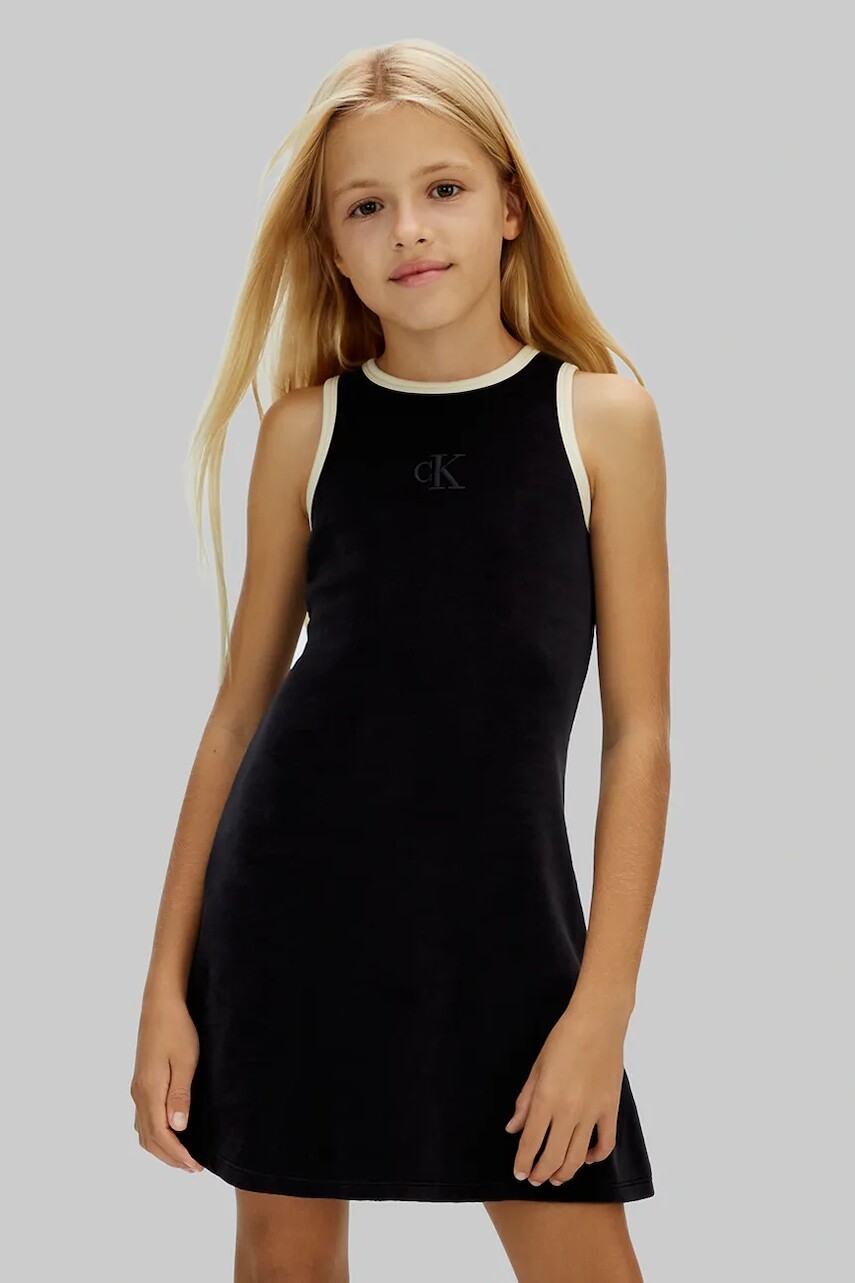 Dievčenské šaty Calvin Klein Jeans čierna farba, mini, áčkový strih, IG0IG03080