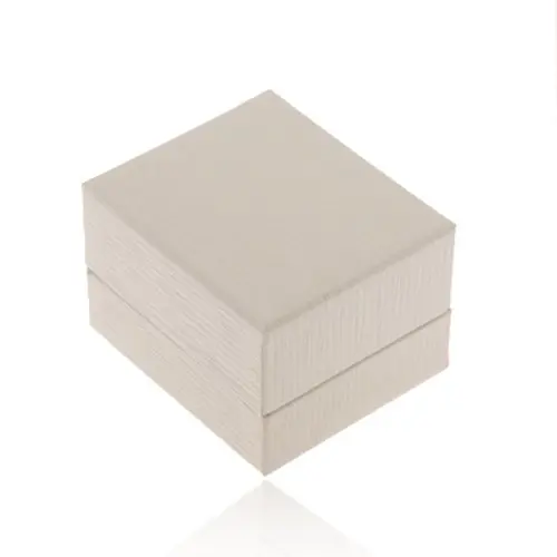 Smotanovo biela darčeková krabička na náušnice - ryhovaný povrch