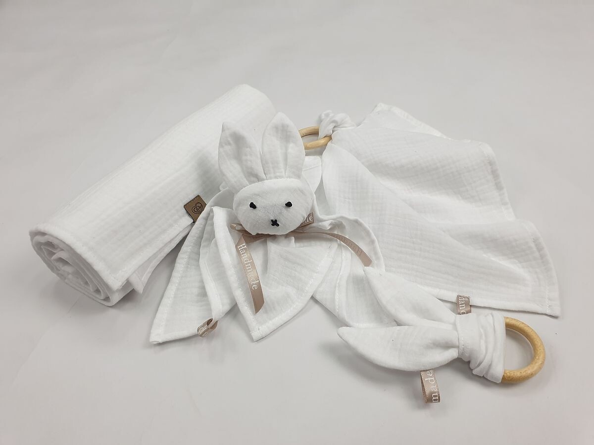 Mušelinový set pre bábätko - biely