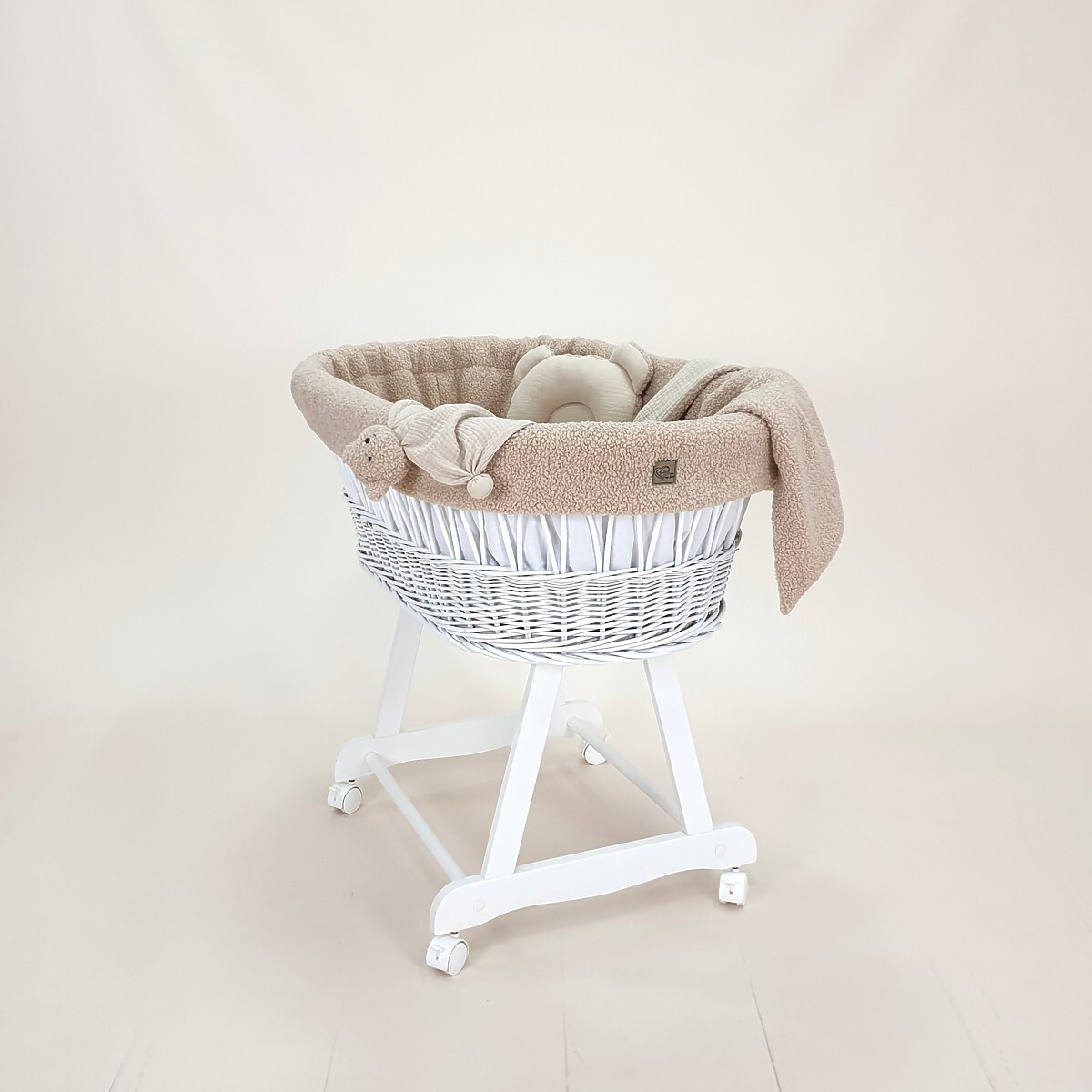 Ourbaby wicker basket white beige pillow blanket 40897-0 biela