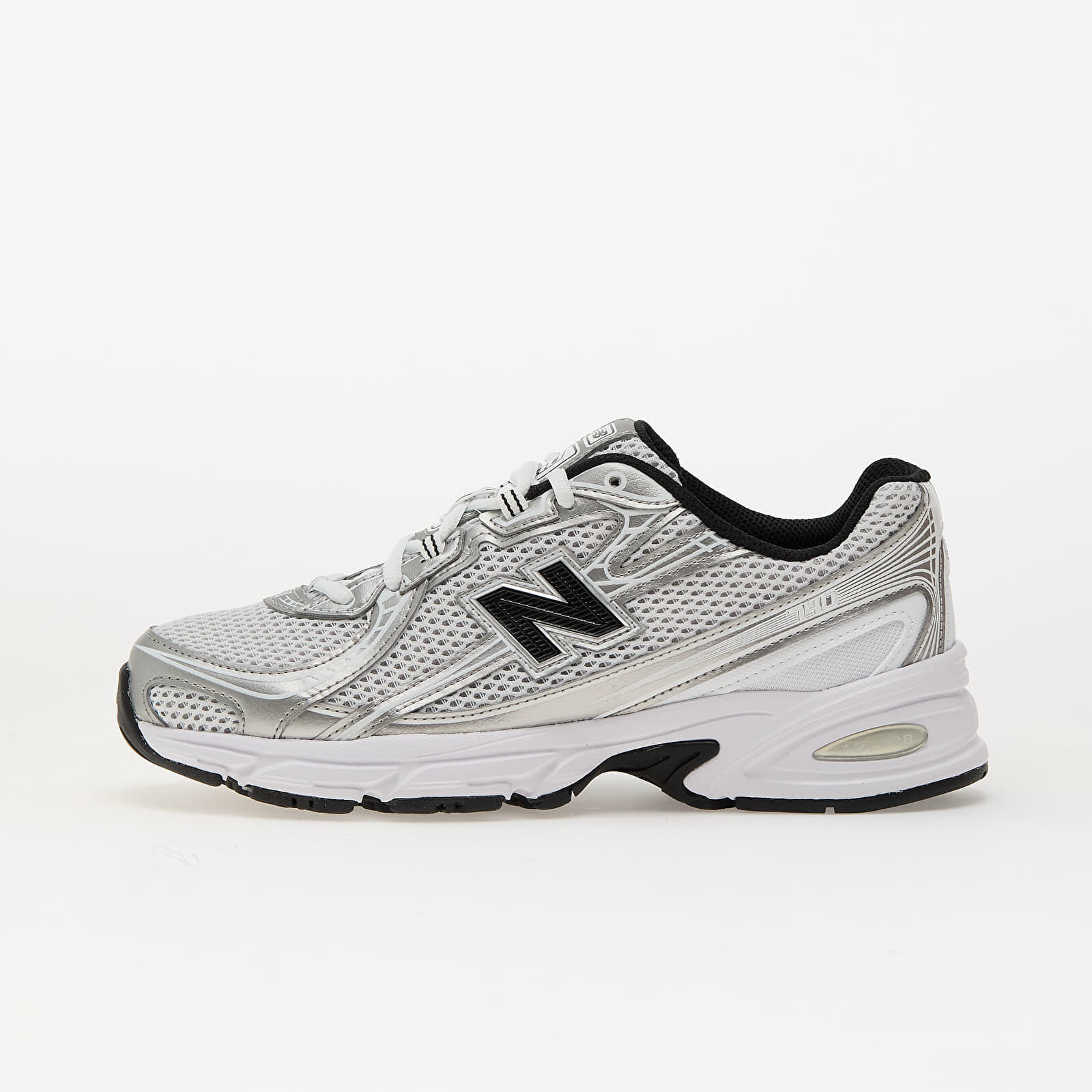 Tenisky New Balance 740 White/ Silver Metallic/ Navy EUR 39.5
