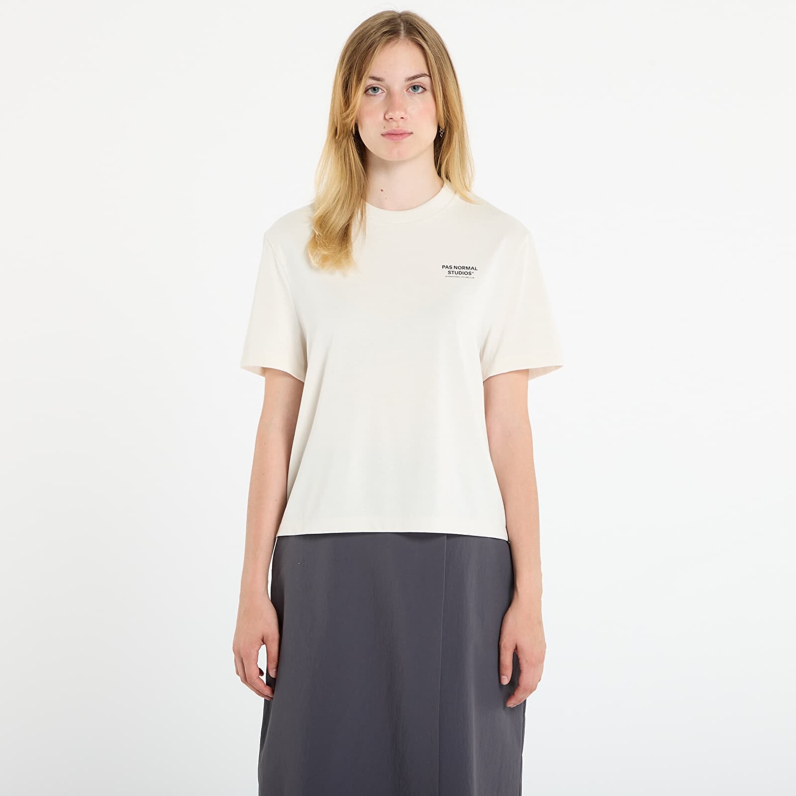 Tričko Pas Normal Studios Women's Off-Race Lightweight T-shirt Off White S