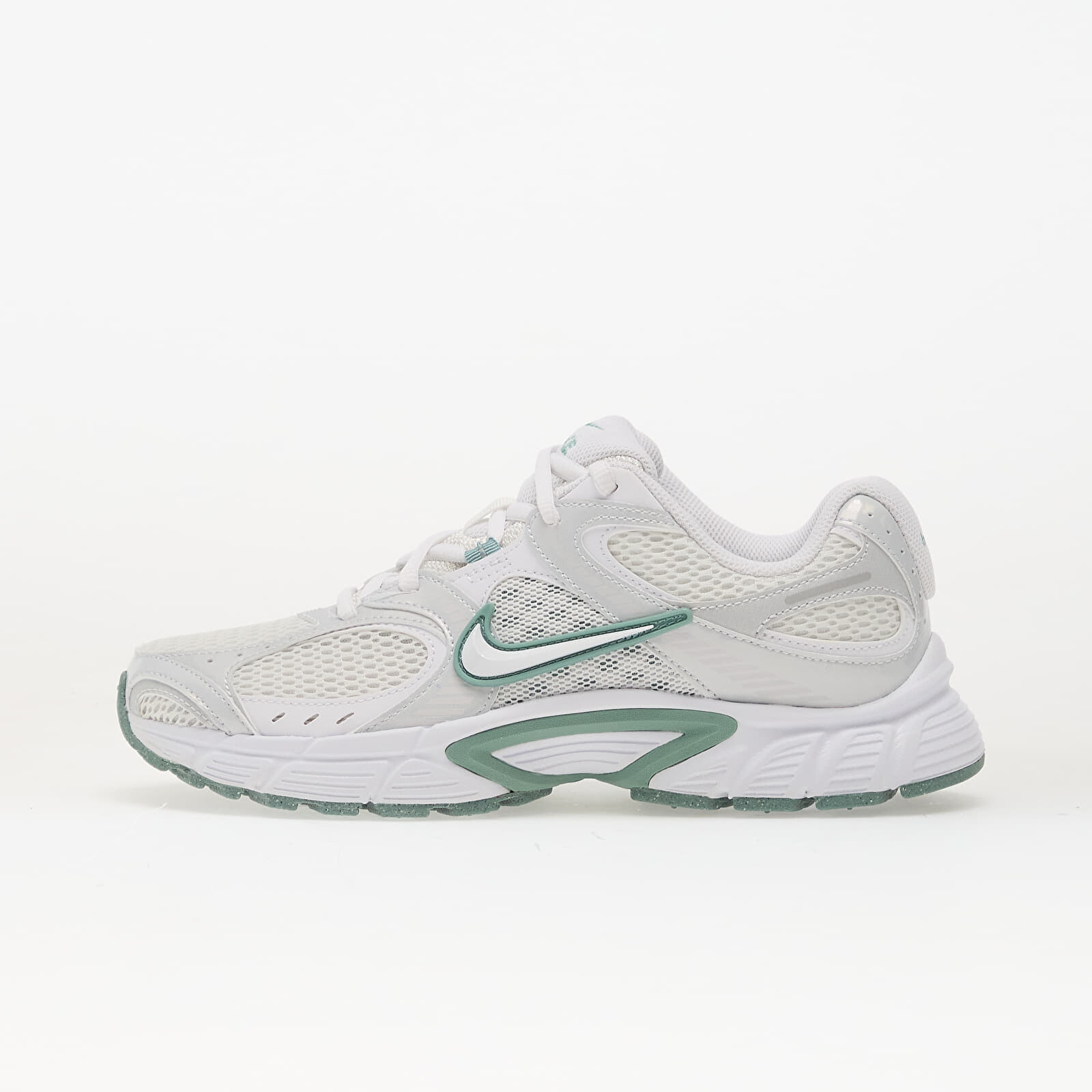 Tenisky Nike V5 Rnr Summit White/ White-Vast Grey-Cannon EUR 40