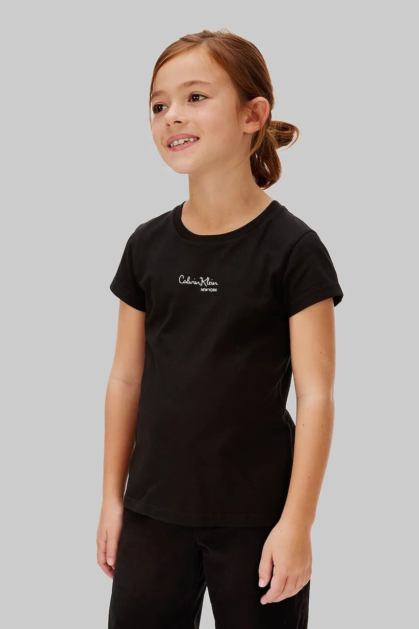 Detské bavlnené tričko Calvin Klein Jeans čierna farba, IG0IG03061