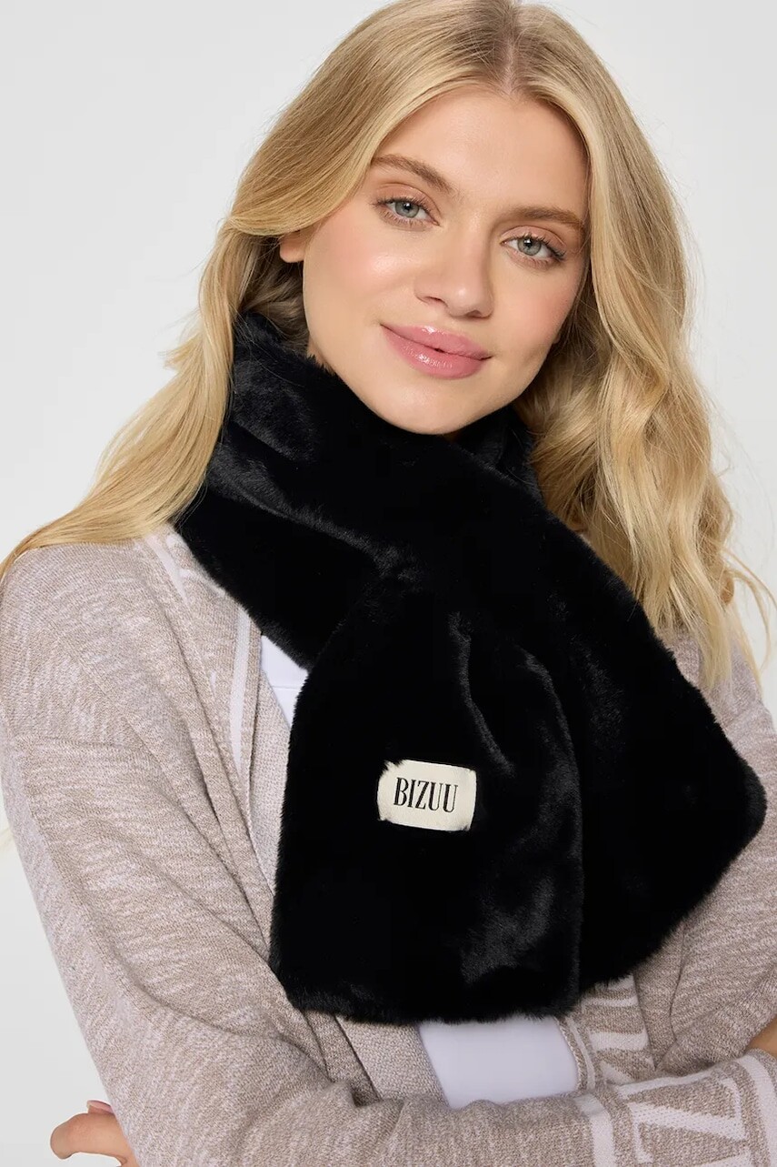 Šál Bizuu FLUFFY čierna farba, jednofarebný, FLUFFY CZARNY
