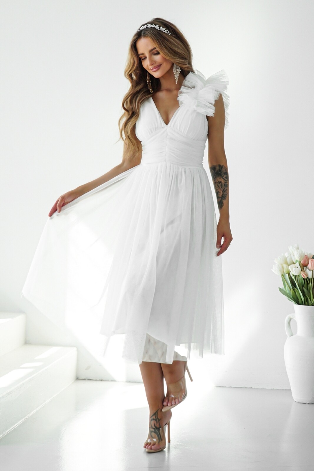 Warsaw Dress Biele tylové midi šaty Veľkosť: S