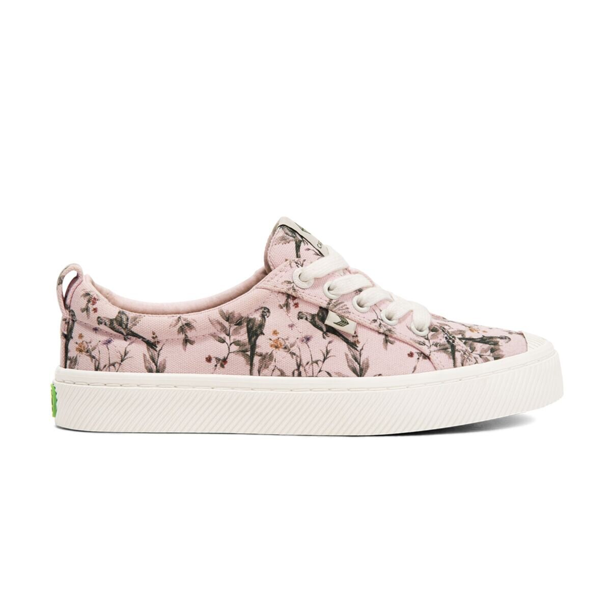 Dámské volnočasové boty Cariuma OCA Low Pale Lilac Parrot Print Canvas Sneaker