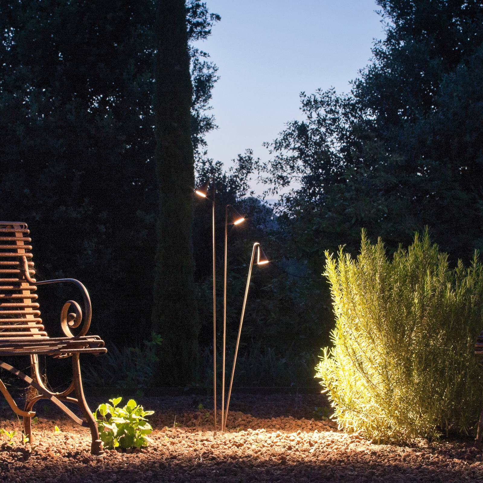 Vonkajšia stojacia lampa Brisa LED, 1 svetlo, hnedá