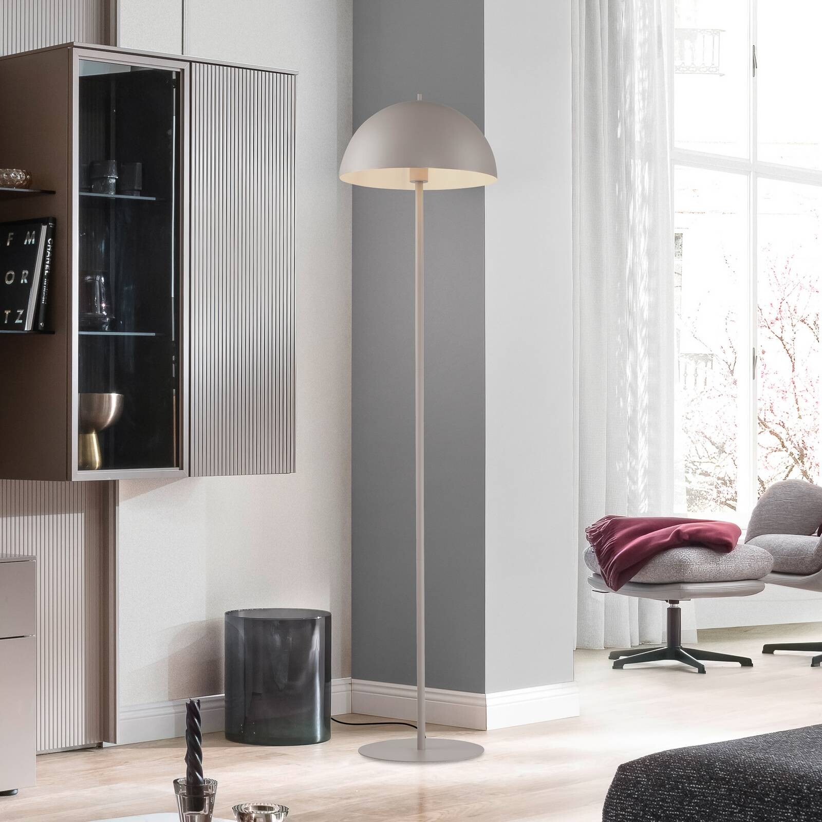 Schöner Wohnen stojacia lampa Ali, piesková bríza, železo, E27