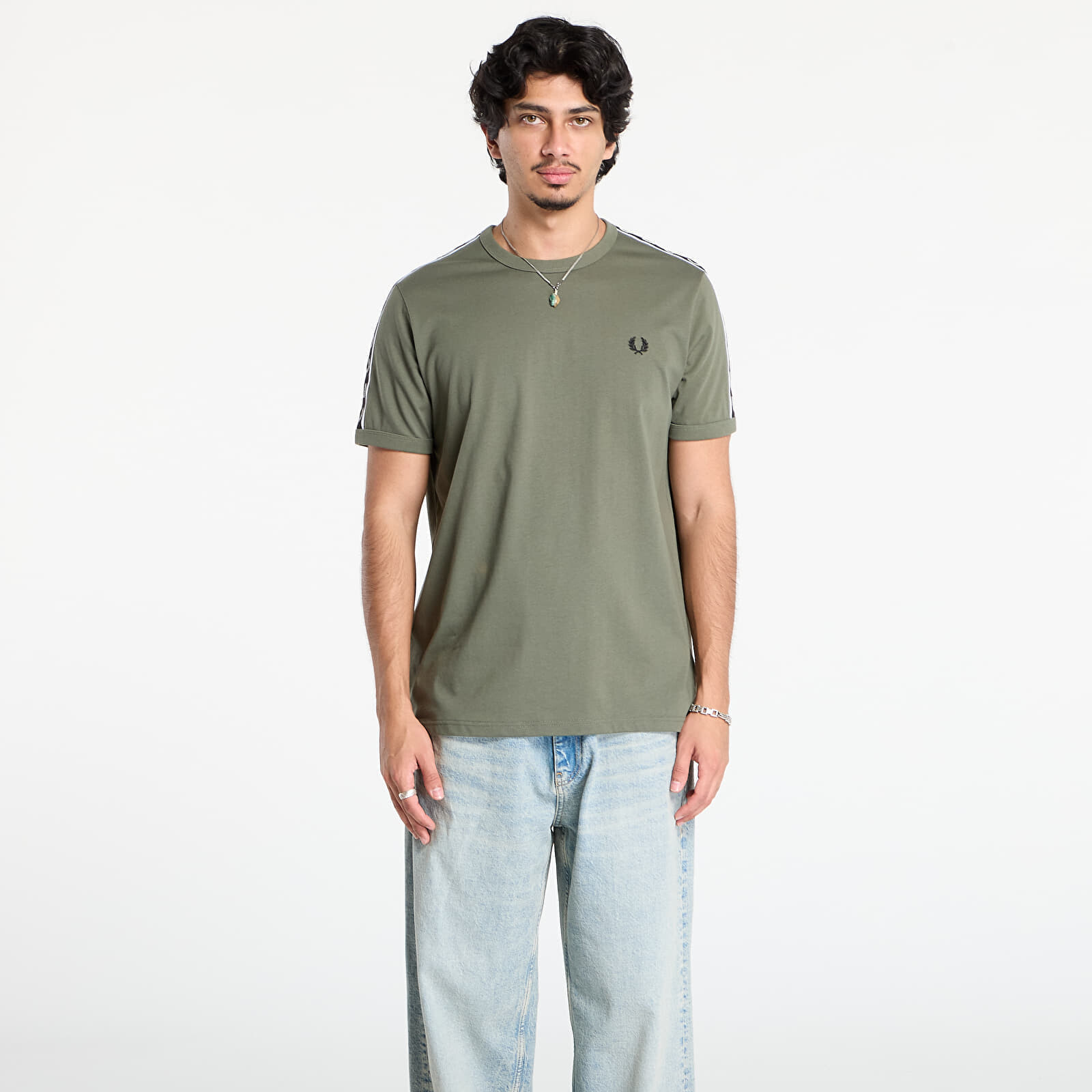 Tričko FRED PERRY Contrast Tape Ringer T-Shirt Lrlwrthgreen/ Blk S