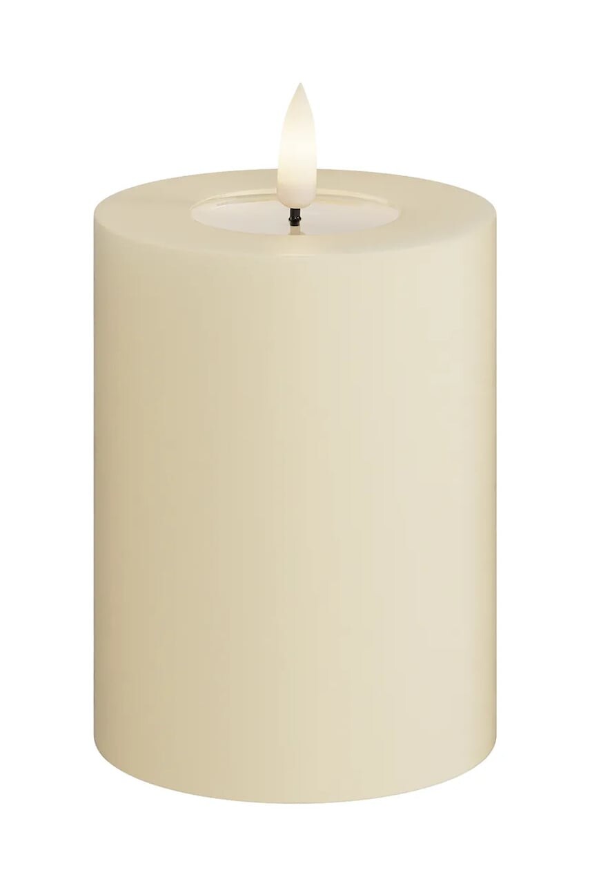Led sviečka Deluxe Homeart Cream Bloklys 7,5 x 10 cm béžová farba