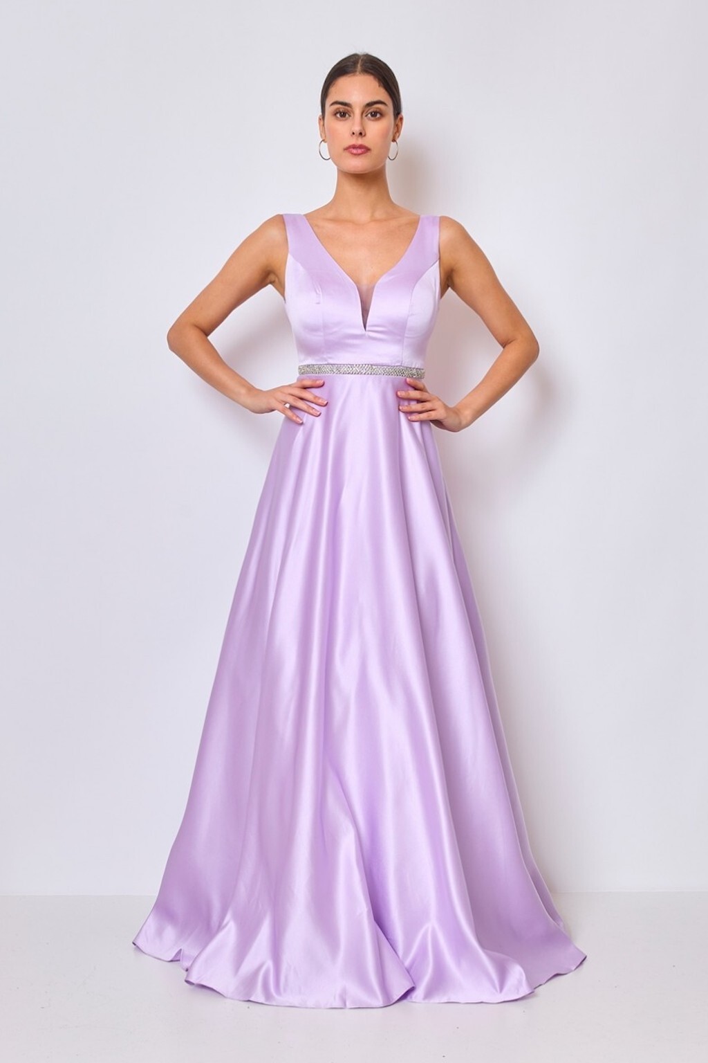 Eva & Lola Fialové spoločenské šaty s kamienkami Veľkosť: L