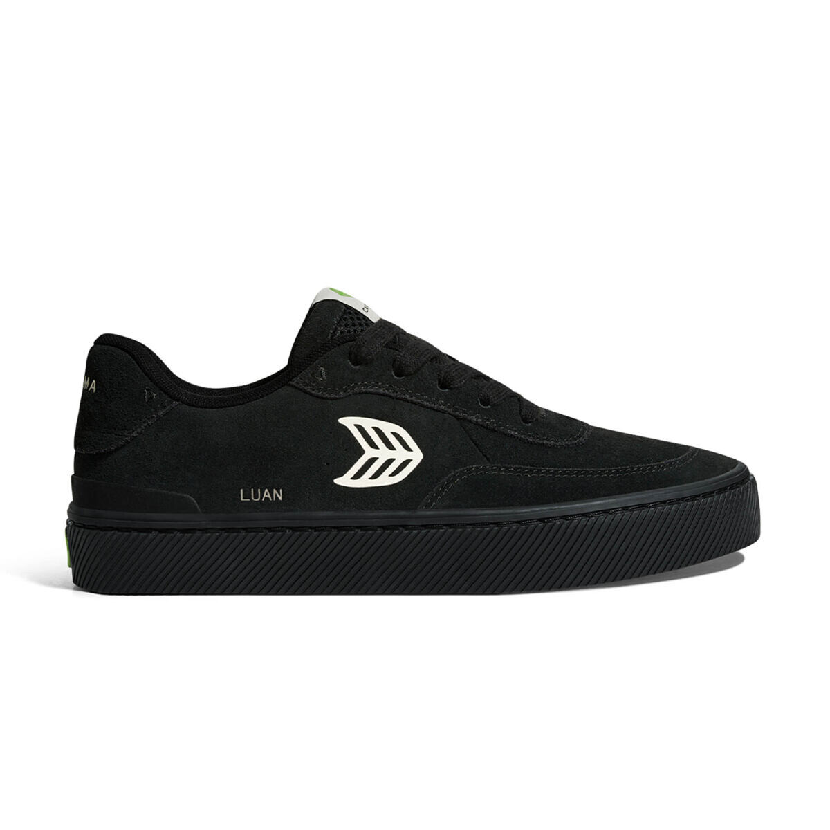 Pánské volnočasové boty Cariuma LUAN PRO All Black Suede Ivory Logo Sneaker