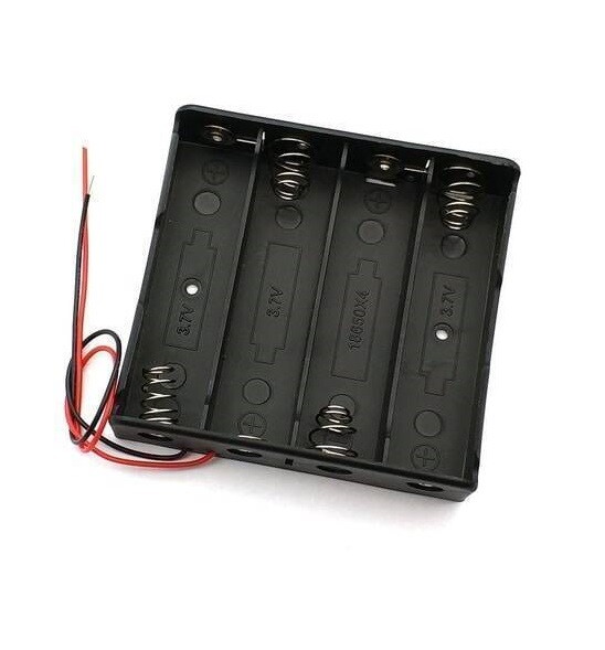 Batériový box na štyri batérie 18650 s vodičmi - 1 kus