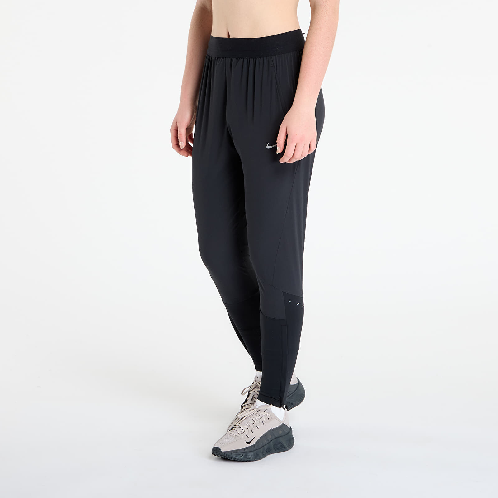 Kalhoty Nike Swift Women's Dri-FIT Mid-Rise Running Pants Black/ Reflective Silv L