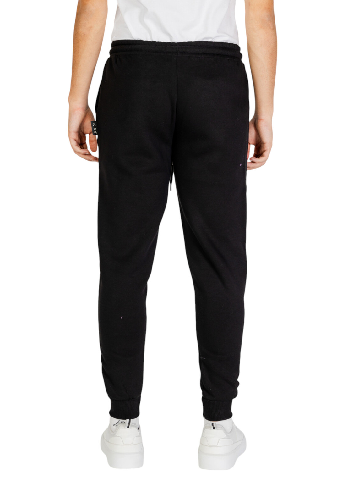 Čierne pánske tepláky s viazaním