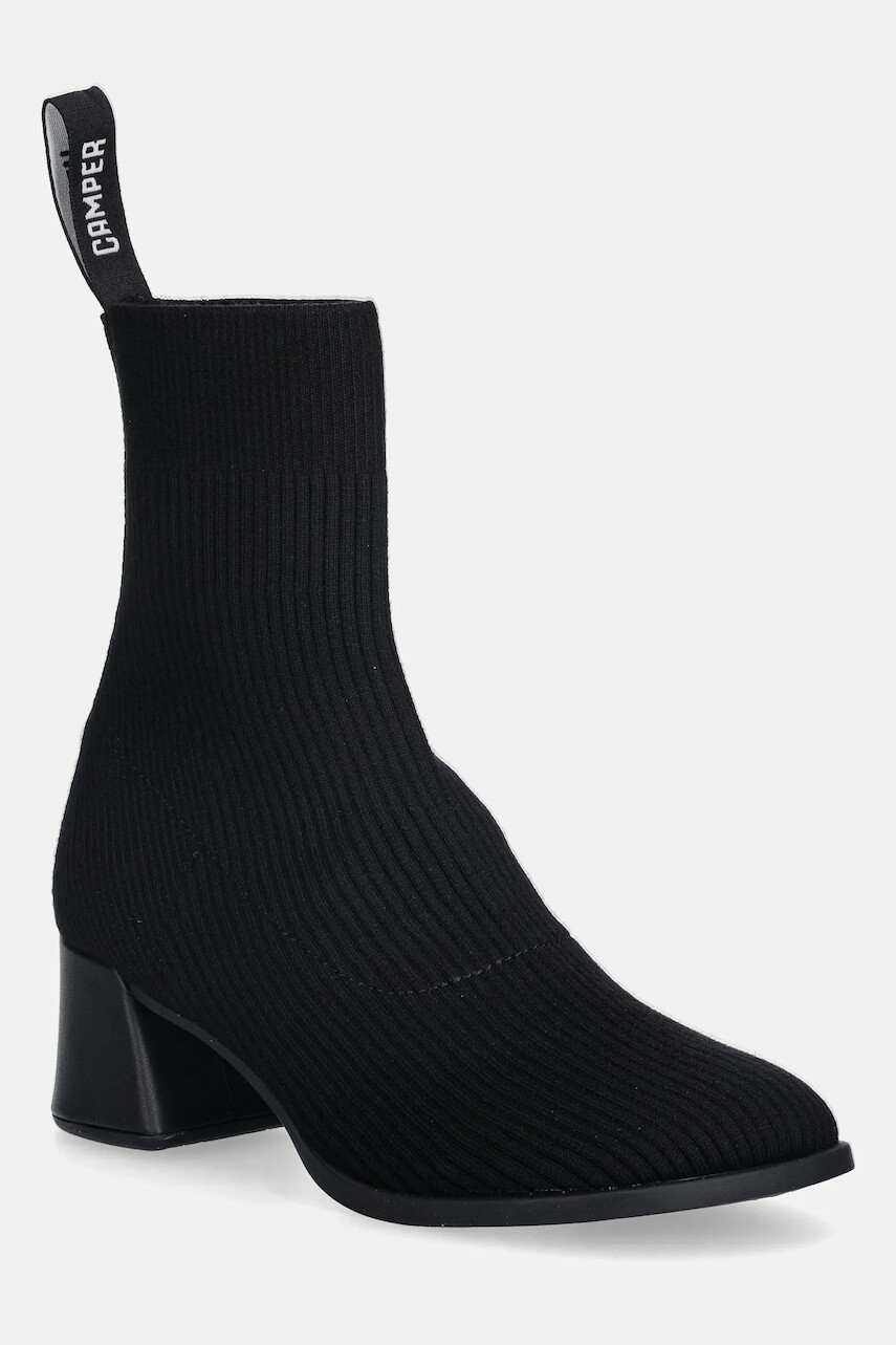 Členkové topánky Camper Kora čierna farba, na podpätku, K400800-001