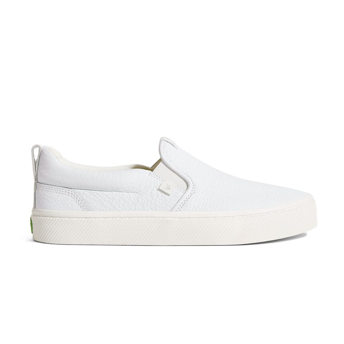 Dámské volnočasové boty Cariuma SLIP-ON White Premium Leather Sneaker