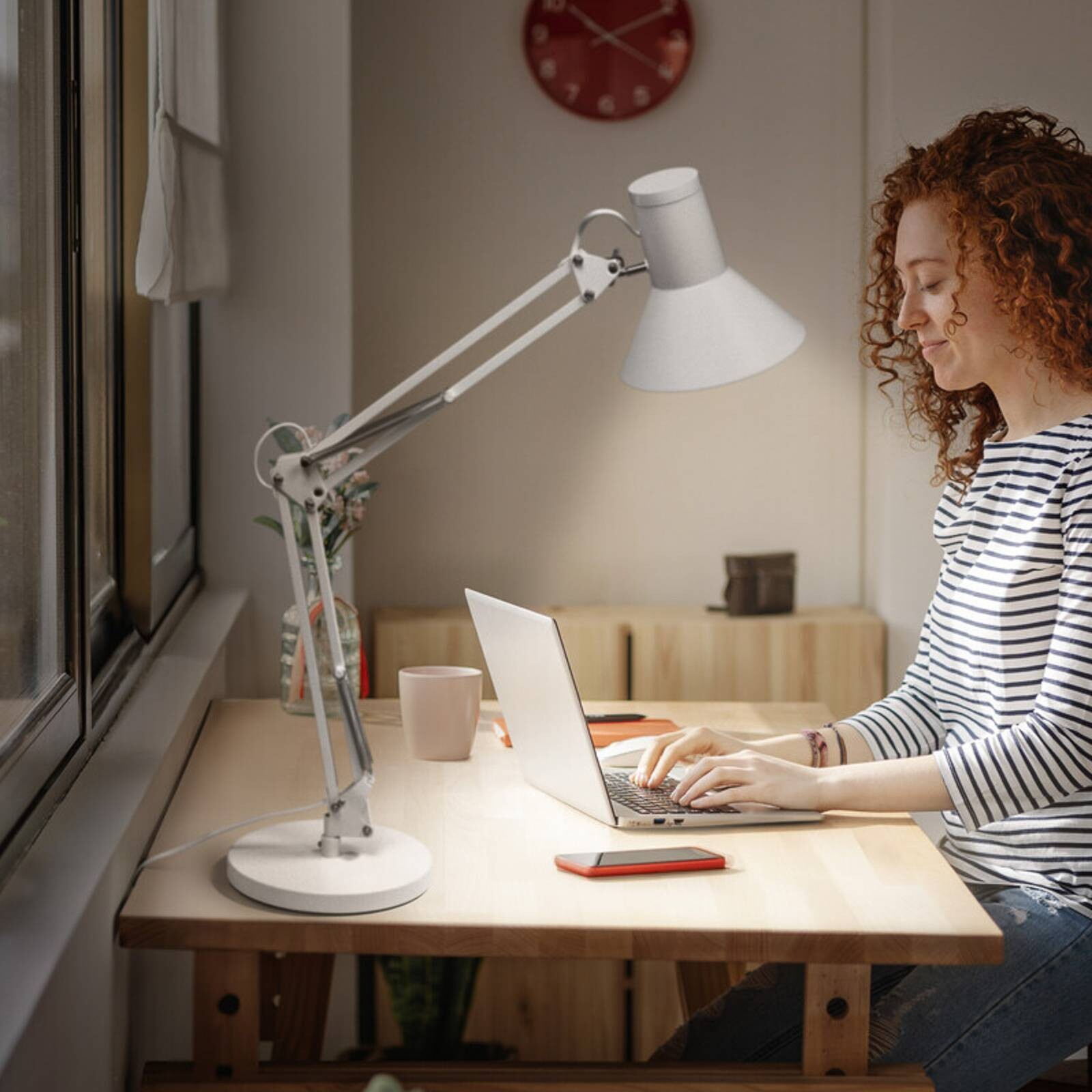 OSRAM stolová LED lampa Office Line Desk Retro, biela, 3 000 K