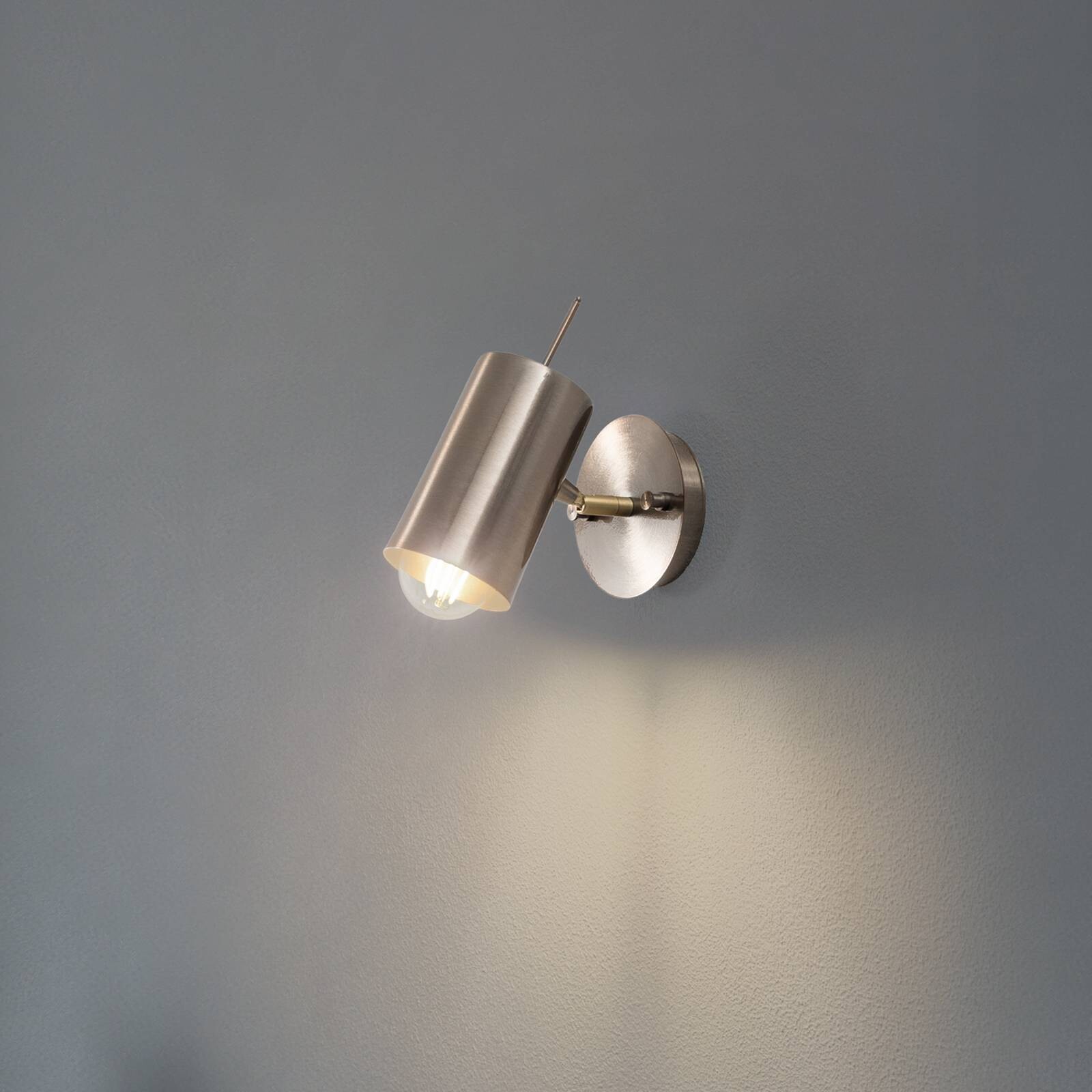 Nástenné svetlo Kem, mosadz, kov, výška 23 cm, E27