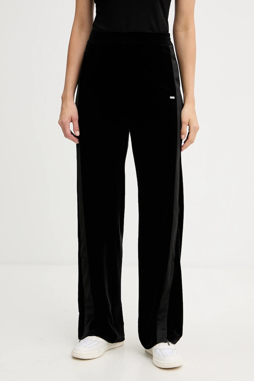 Velúrové tepláky Armani Exchange čierna farba, jednofarebná, XW000790 AF16147