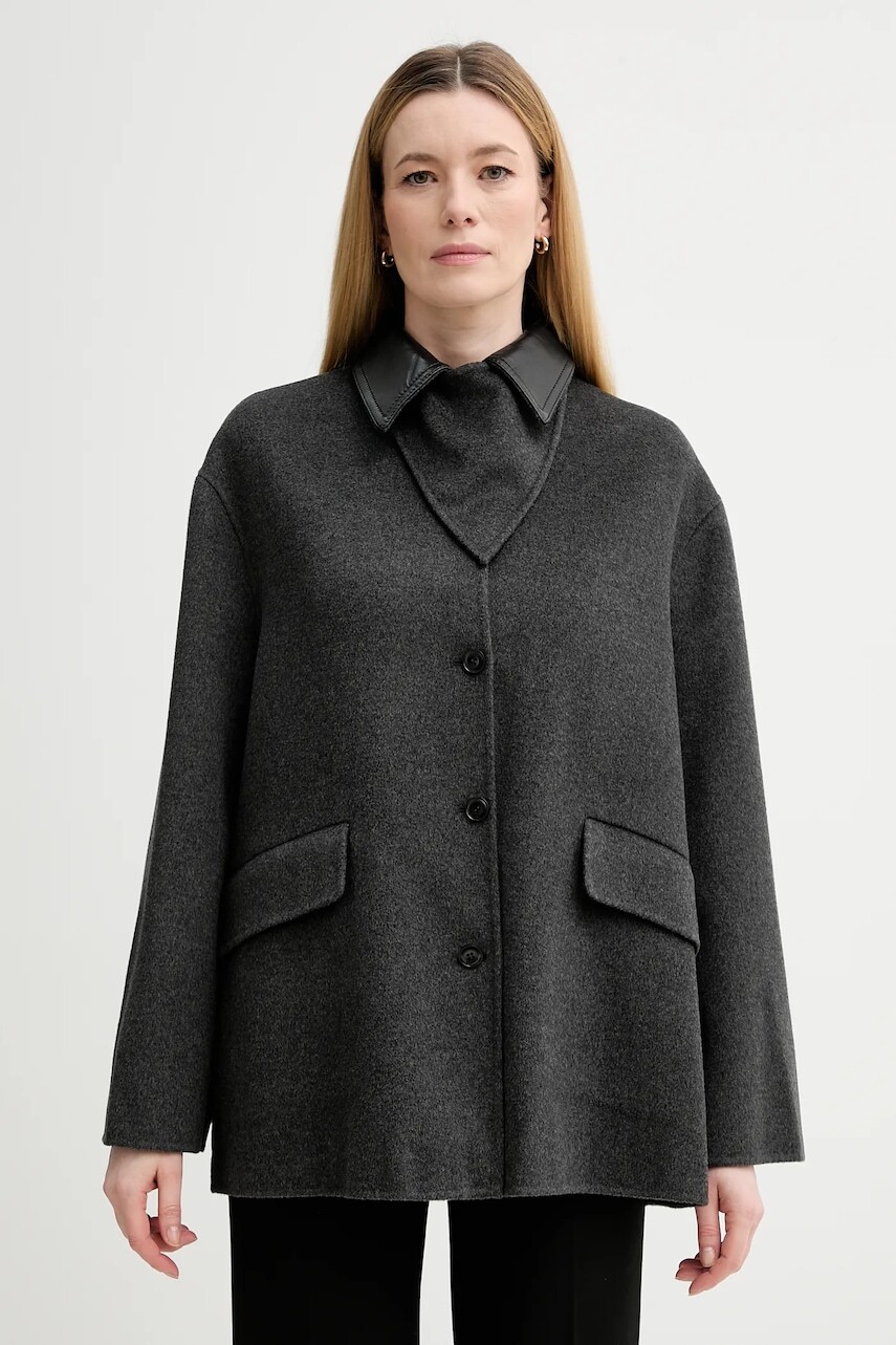 Kabát s prímesou vlny Nanushka šedá farba, NW25FWJK27994
