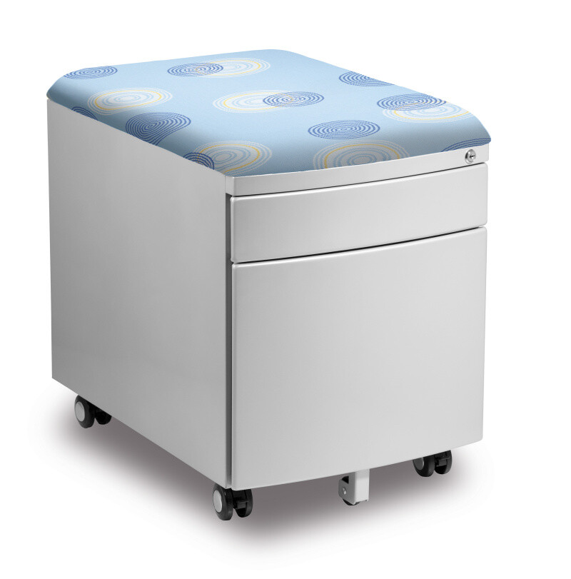 Pojazdný kontajner Mayer 32P8 26 092 — strieborný, modré čalúnenie