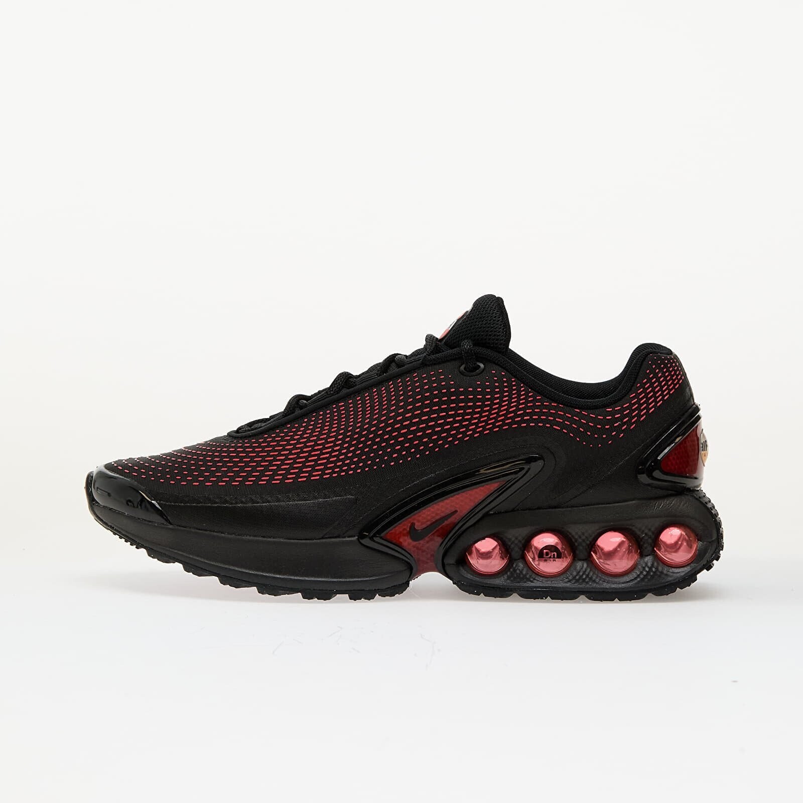 Tenisky Nike Air Max DN Es Black/ Black-Black-Bright Crimson EUR 40.5
