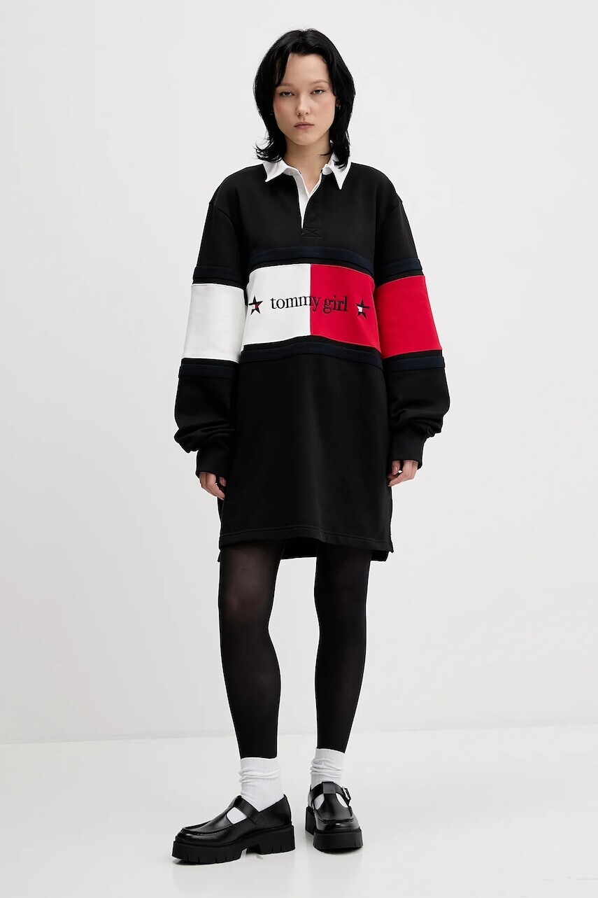 Bavlnené šaty Tommy Jeans čierna farba, mini, oversize, DW0DW22510